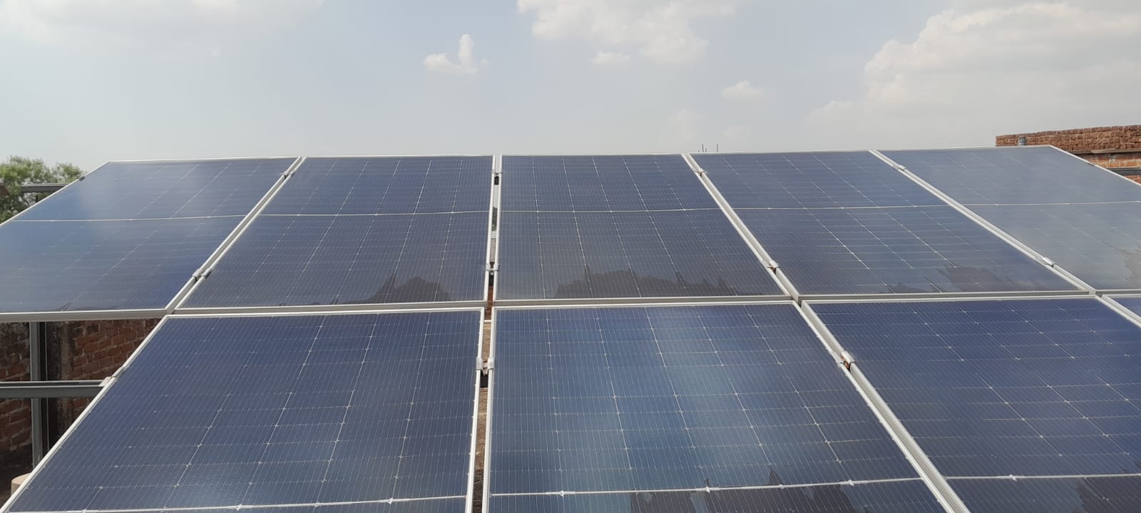 Aks Beauty Hut solar plant